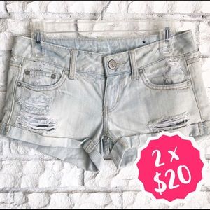 (2x$20)🦅American Eagle Light Wash Shorts-Size 0🦅